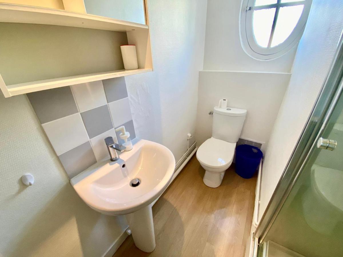 Petit Studio Confortable Pour Une Personne - 038 Ruão Exterior foto
